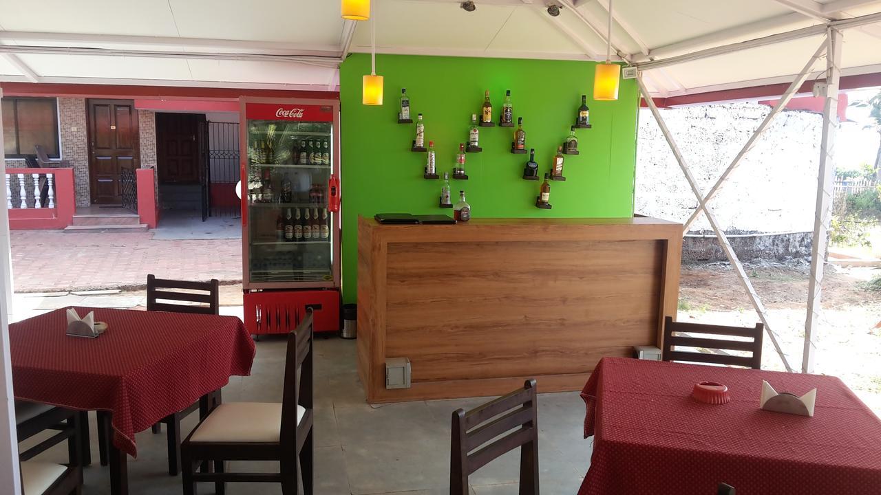 Oceans 7 Inn Calangute Exterior foto